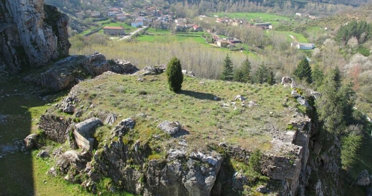Castillo de Luna o Torres de Luna en Leon