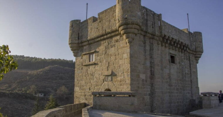 Castillo de Sobroso torre del homenaje en Orense