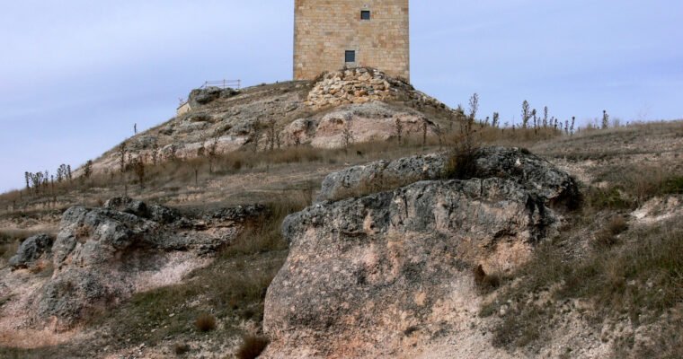 Castillo del Cubo o de Langa de Duero en Soria