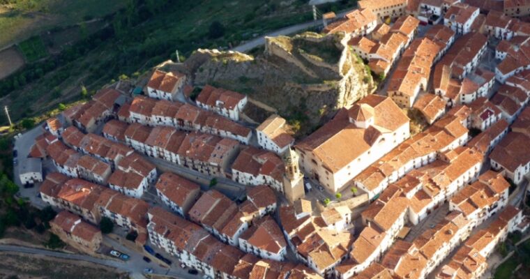 Castillo de Linares de Mora en Teruel
