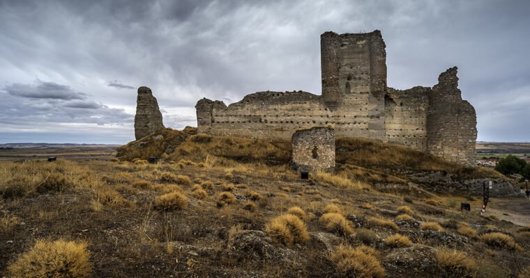 Castillo de Fuentidue en Segovia