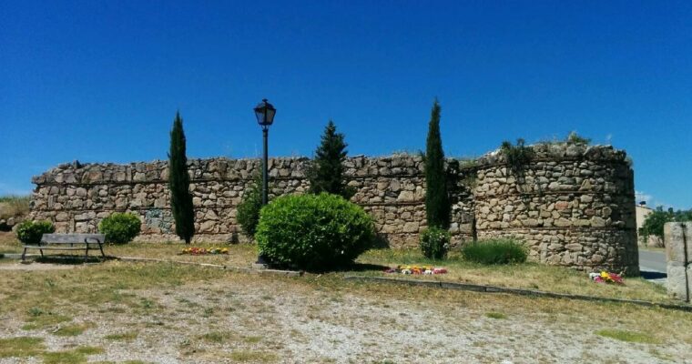 Castillo viejo de Manzanares el Real en Madrid