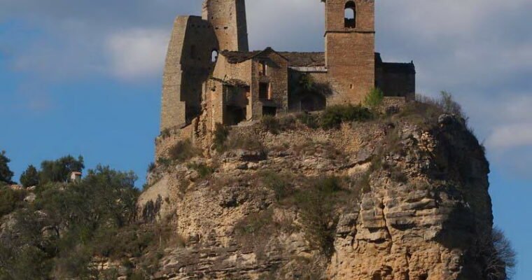 Castillo de El Mon o de Perarrua en Huesca