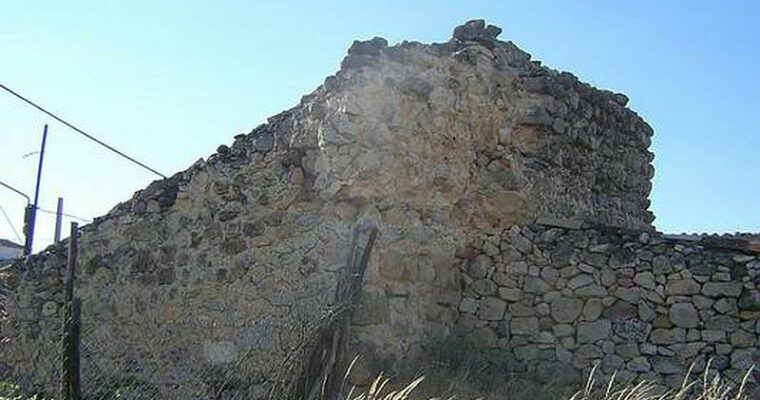 Fortaleza de Torrecuadrada de los Valles en Guadalajara
