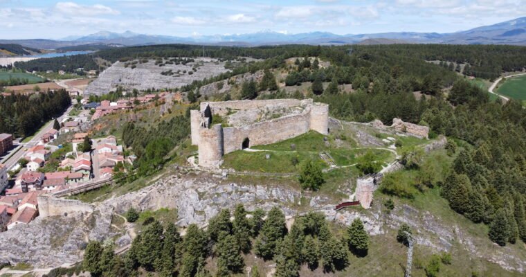 Castillo de Aguilar de Campoo en Palencia