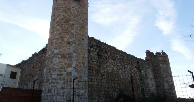 Castillo de Higuera de Vargas en Badajoz