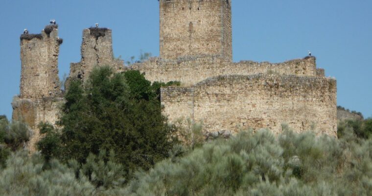 Castillo de Mayoralgo en Caceres